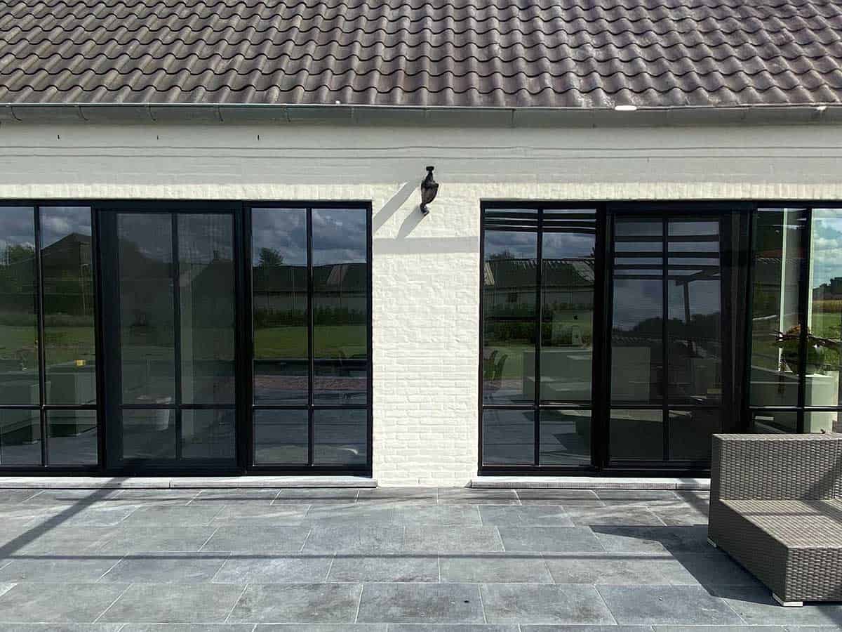 vliegenramen huis
